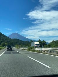 CAMPiii（キャンピー） なる