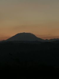CAMPiii（キャンピー） モトシゲ