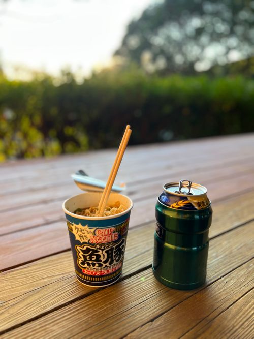 薪ストーブ　初インストール 火剣山キャンプ場 ソロキャンプ フリーサイト 区画サイト KABUTOさんのキャンプブログ CAMPiii（キャンピー） -キャンプ専用SNS キャンプのすべてがここに集まる-