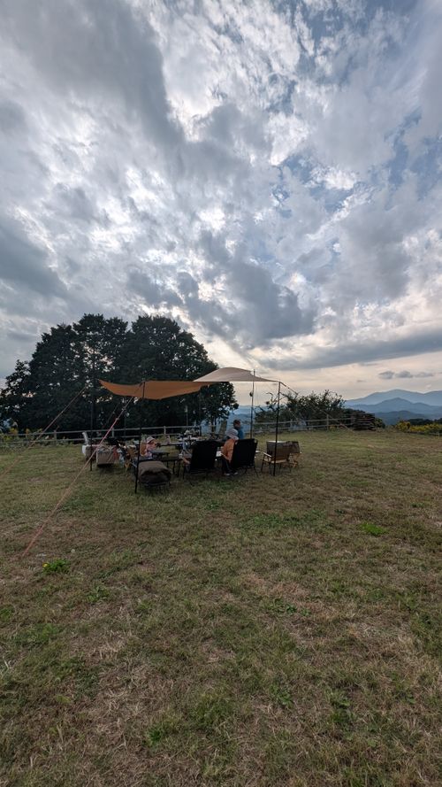 バージョン違いを楽しむグルキャン🏕️ 野々川グランビューパーク ソロキャンプ ファミリーキャンプ グループキャンプ オートサイト ヒゲキャンさんのキャンプブログ CAMPiii(キャンピー) -キャンプ専用SNS キャンプのすべてがここに集まる-