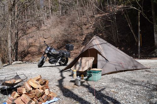 道志の住人 道志の森キャンプ場 ソロキャンプ フリーサイト 週末スナフキンさんのキャンプブログ CAMPiii（キャンピー） -キャンプ専用SNS キャンプのすべてがここに集まる-
