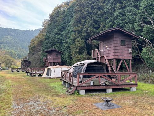 虹🌈キャンプ 南光自然観察村 ファミリーキャンプ 区画サイト yoji@campさんのキャンプブログ CAMPiii（キャンピー） -キャンプ専用SNS キャンプのすべてがここに集まる-