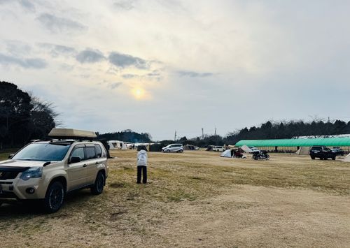 のんびりゆめ牧場 成田ゆめ牧場ファミリーオートキャンプ場 ファミリーキャンプ オートサイト フリーサイト EJIさんのキャンプブログ CAMPiii（キャンピー） -キャンプ専用SNS キャンプのすべてがここに集まる-