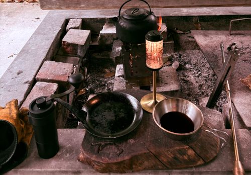 春雨&times;焚き火 前川キャンプ場 ソロキャンプ フリーサイト Camp 'n'g  Roll♪🏁さんのキャンプブログ CAMPiii（キャンピー） -キャンプ専用SNS キャンプのすべてがここに集まる-