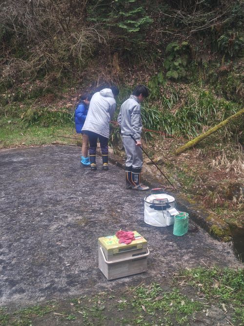 毎年恒例釣りキャンプ 広島市 ファミリーキャンプ フリーサイト HARUMAGEDONさんのキャンプブログ CAMPiii（キャンピー） -キャンプ専用SNS キャンプのすべてがここに集まる-