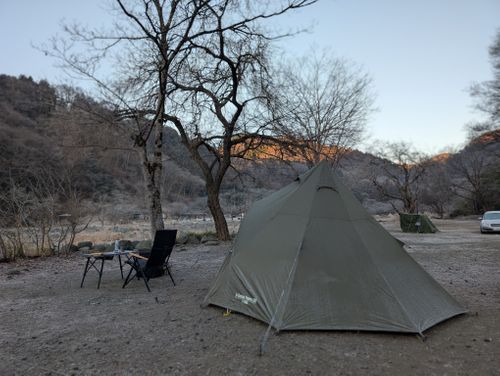 はじめてのソロキャンプ経験&hellip; 新戸キャンプ場 ソロキャンプ フリーサイト オートサイト 区画サイト 好々爺🇯🇵さんのキャンプブログ CAMPiii（キャンピー） -キャンプ専用SNS キャンプのすべてがここに集まる-