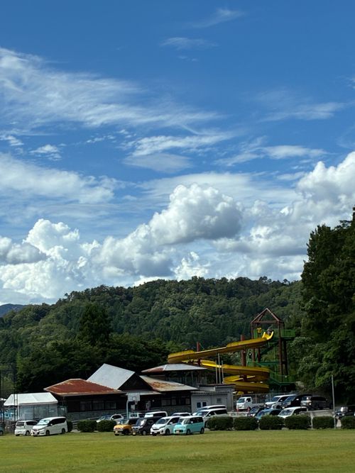 2025年9回目、恒例のプールキャン🏊‍♂️ 邑南町青少年旅行村 ファミリーキャンプ 区画サイト オートサイト わいげさんのキャンプブログ CAMPiii（キャンピー） -キャンプ専用SNS キャンプのすべてがここに集まる-
