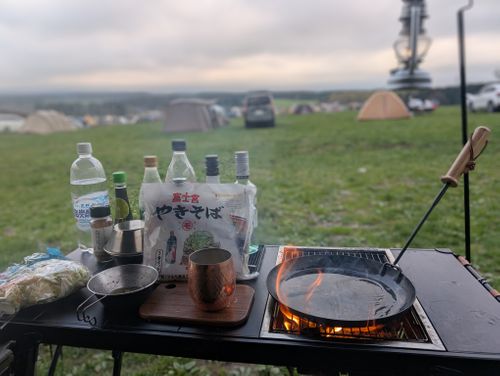 雨にも負けず風にも負けず&hellip; ふもとっぱらキャンプ場 ファミリーキャンプ 好々爺🇯🇵さんのキャンプブログ CAMPiii（キャンピー） -キャンプ専用SNS キャンプのすべてがここに集まる-