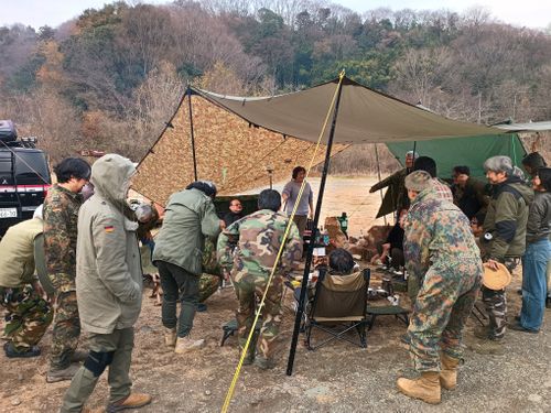 2025年   またしても 雨の軍幕祭り 角田大橋河川敷 ソロキャンプ フリーサイト ウエィダーさんのキャンプブログ CAMPiii（キャンピー） -キャンプ専用SNS キャンプのすべてがここに集まる-