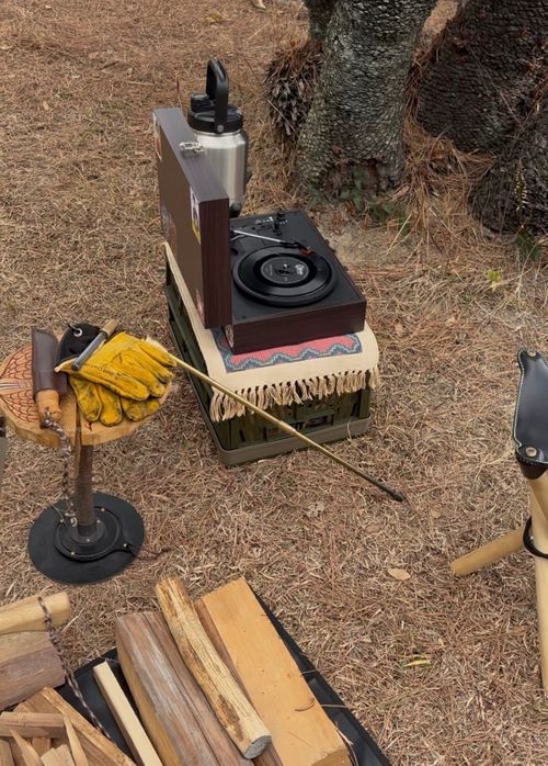 ポツンと一軒家⛺️🪖 グループキャンプ フリーサイト camping roll♪さんのキャンプブログ CAMPiii（キャンピー） -キャンプ専用SNS キャンプのすべてがここに集まる-