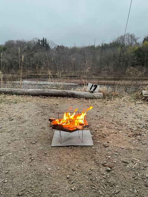 徒歩ソロで行く、武甲山と荒川の眺めが最高な、ともえ川Parkへ！ ともえ川Park ソロキャンプ 区画サイト ma9さんのキャンプブログ CAMPiii（キャンピー） -キャンプ専用SNS キャンプのすべてがここに集まる-