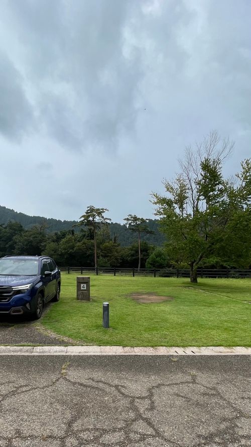 北陸遠征キャンプ（石川編） 白山吉野オートキャンプ場 ファミリーキャンプ 区画サイト フォレキャンさんのキャンプブログ CAMPiii（キャンピー） -キャンプ専用SNS キャンプのすべてがここに集まる-