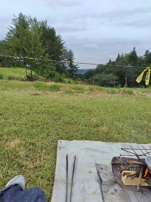 ひたすら燃やし続けたキャンプ⛺️ 東山ファミリーランド ソロキャンプ フリーサイト セツさんのキャンプブログ CAMPiii（キャンピー） -キャンプ専用SNS キャンプのすべてがここに集まる-