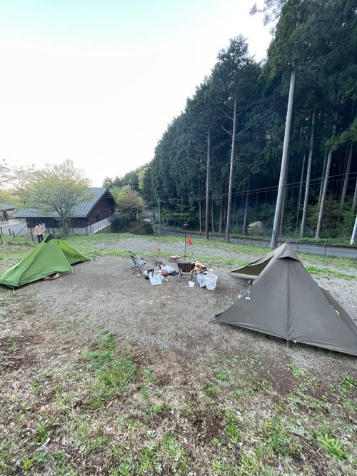 友人とのデュオ！徒歩では坂道がかなりキツイ。表丹沢野外活動センターキャンプ場へ！ 秦野市 表丹沢野外活動センター ソロキャンプ グループキャンプ フリーサイト ma9さんのキャンプブログ CAMPiii（キャンピー） -キャンプ専用SNS キャンプのすべてがここに集まる-