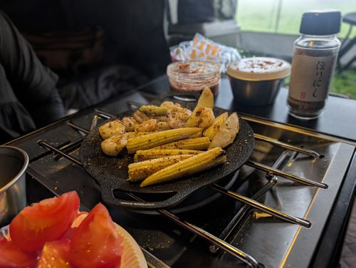 雨にも負けず風にも負けず&hellip; ふもとっぱらキャンプ場 ファミリーキャンプ 好々爺🇯🇵さんのキャンプブログ CAMPiii（キャンピー） -キャンプ専用SNS キャンプのすべてがここに集まる-