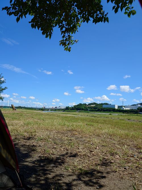 長雨の晴れ間に心のデコボコをデイキャンで均す 郷土の森公園バーベキュー場 ソロキャンプ フリーサイト Honey Bさんのキャンプブログ CAMPiii（キャンピー） -キャンプ専用SNS キャンプのすべてがここに集まる-