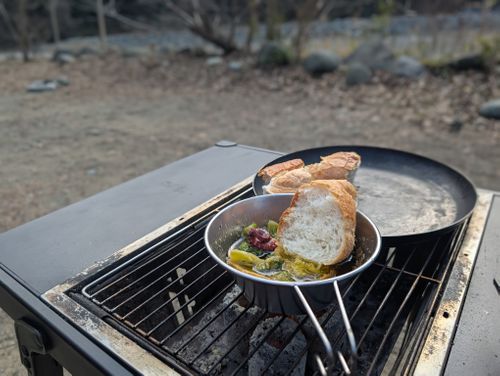 はじめてのソロキャンプ経験&hellip; 新戸キャンプ場 ソロキャンプ フリーサイト オートサイト 区画サイト 好々爺🇯🇵さんのキャンプブログ CAMPiii（キャンピー） -キャンプ専用SNS キャンプのすべてがここに集まる-