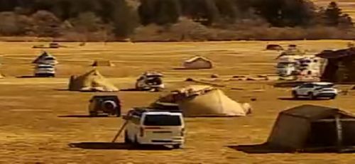 ①ブラックフライデーで買った新幕初張り⛺️②石油ストーブを使ってみた。③ ペコリーノ缶開封の儀🐟④出産祝いのお返しにいただいた「北海道海鮮鍋」🍲 ふもとっぱらキャンプ場 ソロキャンプ フリーサイト オートサイト waccy0441さんのキャンプブログ CAMPiii（キャンピー） -キャンプ専用SNS キャンプのすべてがここに集まる-