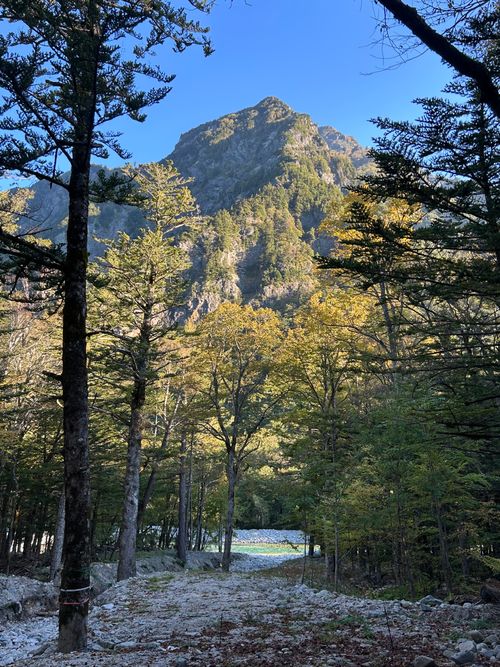満身創痍の涸沢カール🥾⛺️ 涸沢カール ソロキャンプ グループキャンプ フリーサイト Genさんのキャンプブログ CAMPiii（キャンピー） -キャンプ専用SNS キャンプのすべてがここに集まる-