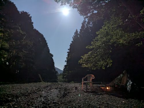 リッチな月明りと露天風呂ソロキャンツー リッチランド ソロキャンプ フリーサイト 週末スナフキンさんのキャンプブログ CAMPiii(キャンピー) -キャンプ専用SNS キャンプのすべてがここに集まる-
