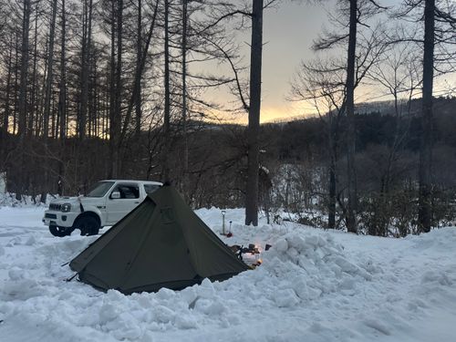 雪中キャンプ 飛騨荘川 一色の森キャンプ場 ソロキャンプ 区画サイト まっつんさんのキャンプブログ CAMPiii（キャンピー） -キャンプ専用SNS キャンプのすべてがここに集まる-