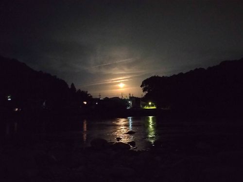 河原でキャンプ 美濃橋 河川敷 ソロキャンプ グループキャンプ フリーサイト たかたかぽんたさんのキャンプブログ CAMPiii（キャンピー） -キャンプ専用SNS キャンプのすべてがここに集まる-