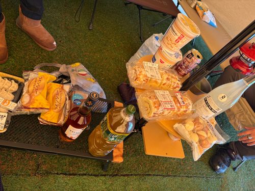 愛すべき同僚達とキャンプ🏕️初心者も安心 HOSOMINE BASE 細峯ベース グループキャンプ 区画サイト ぱぱちょさんのキャンプブログ CAMPiii（キャンピー） -キャンプ専用SNS キャンプのすべてがここに集まる-