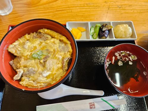 カーナビに翻弄され2時間迷走し、3度の行き止まりに負けず辿り着いた場所は絶景だった 四季見原すこやかの森キャンプ場 ソロキャンプ 区画サイト 三代目とっしぃさんのキャンプブログ CAMPiii（キャンピー） -キャンプ専用SNS キャンプのすべてがここに集まる-