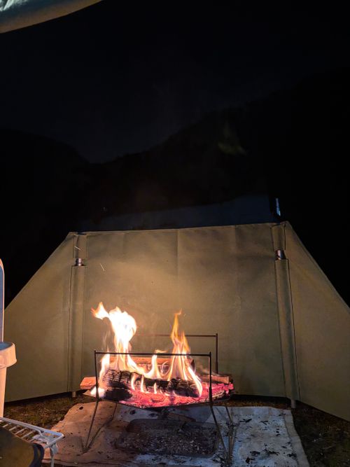 ポツンと一軒家 立久恵峡わかあゆの里キャンプ場 ソロキャンプ フリーサイト 区画サイト まるとらさんのキャンプブログ CAMPiii（キャンピー） -キャンプ専用SNS キャンプのすべてがここに集まる-