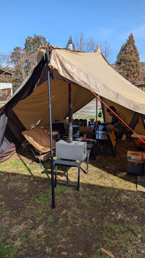 おっさんずグル＠玖珠の杜🏕️バニーちゃんもいるよ👯👯 キャンプ&農園 玖珠の杜 ソロキャンプ グループキャンプ フリーサイト オートサイト ヒゲキャンさんのキャンプブログ CAMPiii（キャンピー） -キャンプ専用SNS キャンプのすべてがここに集まる-