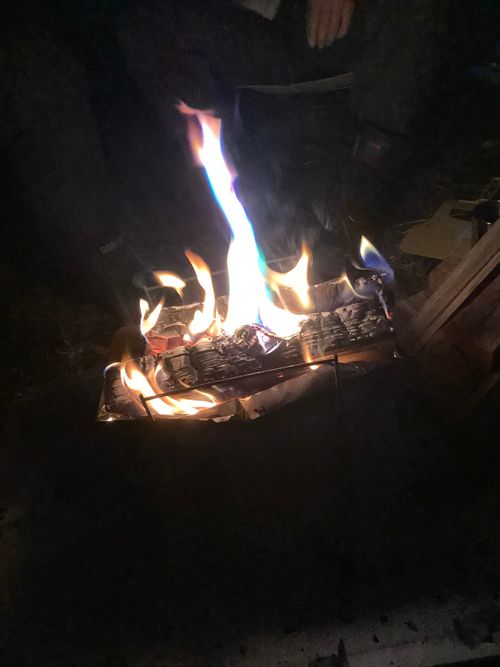 Vol.110 25/NO.29 今年最後の集い‼️ 〆は牡丹鍋で‼️ 坂戸市 ソロキャンプ フリーサイト 🔥焚き火🔥さんのキャンプブログ CAMPiii（キャンピー） -キャンプ専用SNS キャンプのすべてがここに集まる-