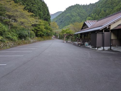 滝の迫力◎!川遊びも満喫!アットホームなキャンプ場 山水徳間の里キャンプ場 ファミリーキャンプ 区画サイト ひなはるさんのキャンプブログ CAMPiii(キャンピー) -キャンプ専用SNS キャンプのすべてがここに集まる-