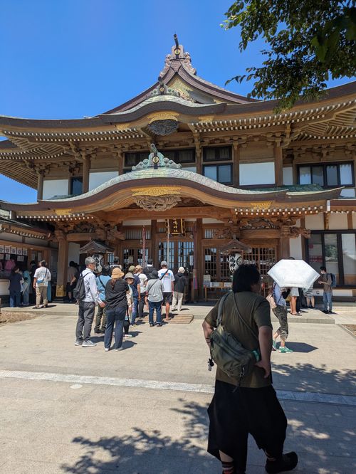 青森キャンピングカーの旅〜3日目 十和田湖生出キャンプ場 グループキャンプ 区画サイト hachi329さんのキャンプブログ CAMPiii（キャンピー） -キャンプ専用SNS キャンプのすべてがここに集まる-