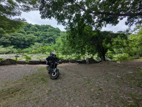 強制デジタルデトックスソロ 新戸キャンプ場 ソロキャンプ 区画サイト 週末スナフキンさんのキャンプブログ CAMPiii（キャンピー） -キャンプ専用SNS キャンプのすべてがここに集まる-