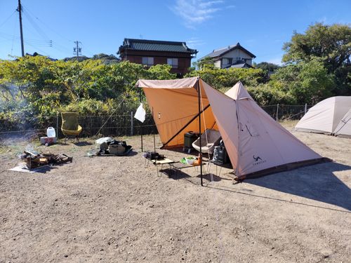 熊を避けて海キャン 浜オートキャンプ場 ソロキャンプ グループキャンプ 区画サイト オートサイト たかたかぽんたさんのキャンプブログ CAMPiii（キャンピー） -キャンプ専用SNS キャンプのすべてがここに集まる-