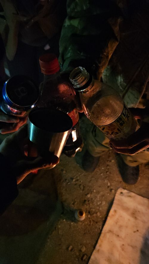 スパイシーカレーチキンレッグじゃないけど ともえ川Park ソロキャンプ 区画サイト オートサイト IZUIZUさんのキャンプブログ CAMPiii（キャンピー） -キャンプ専用SNS キャンプのすべてがここに集まる-