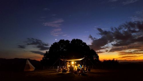 CAMPiii(キャンピー) スローライフに憧れるさんのキャンプブログ 夕日と月と星空と😌 野々川グランビューパーク