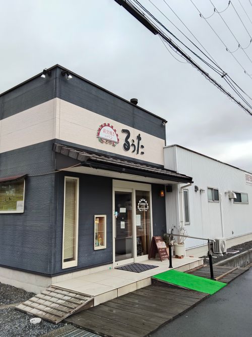 強風でお試しタープ 青柳浜キャンプ場 ソロキャンプ 区画サイト おっとまんSさんのキャンプブログ CAMPiii（キャンピー） -キャンプ専用SNS キャンプのすべてがここに集まる-