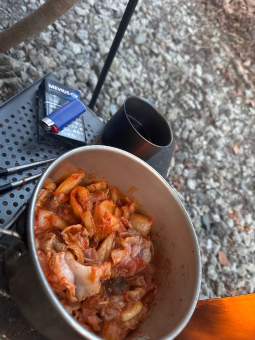 丸火でキャンプ 丸火自然公園グリーンキャンプ場 ソロキャンプ 区画サイト まっつんさんのキャンプブログ CAMPiii（キャンピー） -キャンプ専用SNS キャンプのすべてがここに集まる-