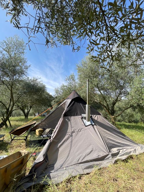 グルキャン オキオリーブ ガーデン ソロキャンプ グループキャンプ 区画サイト ゆうさんさんのキャンプブログ CAMPiii(キャンピー) -キャンプ専用SNS キャンプのすべてがここに集まる-