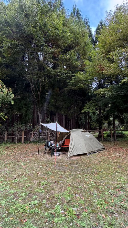 久しぶりのソロキャン 滝と渓流の高山キャンプ場 ソロキャンプ 区画サイト tani3さんのキャンプブログ CAMPiii（キャンピー） -キャンプ専用SNS キャンプのすべてがここに集まる-