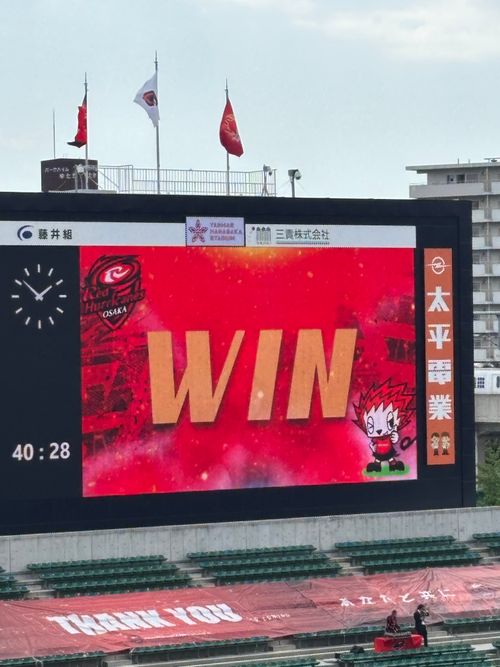 兵、走る YANMAR HANASAKA STADIUM とのさんのキャンプブログ CAMPiii（キャンピー） -キャンプ専用SNS キャンプのすべてがここに集まる-