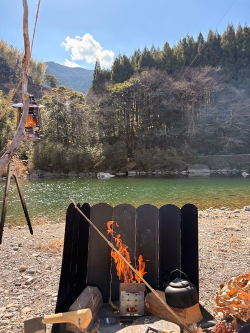 よか天気です梅（ばい）🌸 前川キャンプ場 ソロキャンプ フリーサイト camping roll♪さんのキャンプブログ CAMPiii（キャンピー） -キャンプ専用SNS キャンプのすべてがここに集まる-