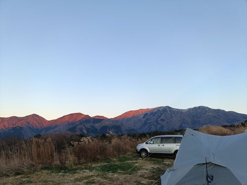 トマトっぱら 富士高原トマトフィールド ファミリーキャンプ フリーサイト オートサイト Kazu Aさんのキャンプブログ CAMPiii（キャンピー） -キャンプ専用SNS キャンプのすべてがここに集まる-