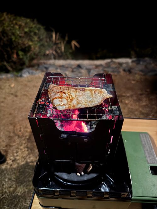 火の粉に泣いたソロキャンプ TAKIBIYA camp field ソロキャンプ 区画サイト yoshiさんのキャンプブログ CAMPiii（キャンピー） -キャンプ専用SNS キャンプのすべてがここに集まる-