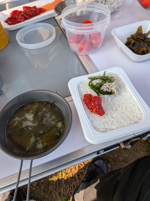 ハスラーが気になる(標高 約150m)(RVパーク(区画、電源付) 3000円)) RVパーク 七里川 ソロキャンプ グループキャンプ オートサイト 区画サイト IZUIZUさんのキャンプブログ CAMPiii（キャンピー） -キャンプ専用SNS キャンプのすべてがここに集まる-