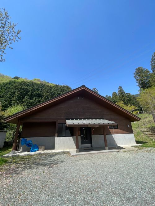 友人とのデュオ！徒歩では坂道がかなりキツイ。表丹沢野外活動センターキャンプ場へ！ 秦野市 表丹沢野外活動センター ソロキャンプ グループキャンプ フリーサイト ma9さんのキャンプブログ CAMPiii（キャンピー） -キャンプ専用SNS キャンプのすべてがここに集まる-