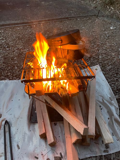 思い出した、、春キャンプは風との戦いだという事を 秋保森林スポーツ公園 ソロキャンプ 区画サイト ロコCamp0828さんのキャンプブログ CAMPiii（キャンピー） -キャンプ専用SNS キャンプのすべてがここに集まる-