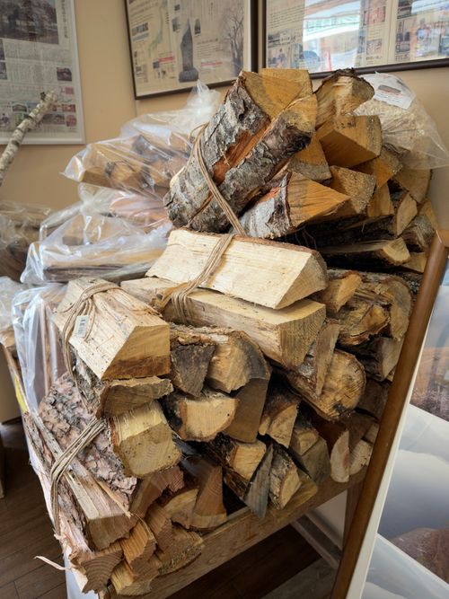 大人だけど雪遊び全振りキャンプ⛄️❄️🗿 白川郷ひらせ温泉キャンプサイト グループキャンプ フリーサイト ぐうたら夫婦さんのキャンプブログ CAMPiii（キャンピー） -キャンプ専用SNS キャンプのすべてがここに集まる-