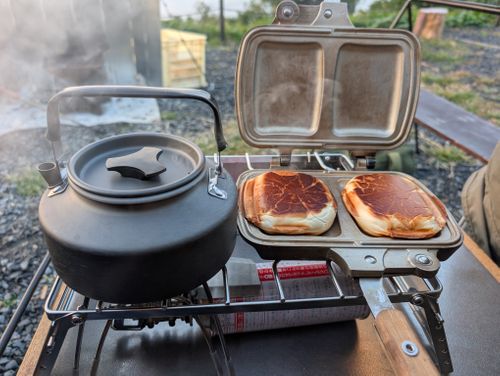 良い天気の上蒲刈島 かじかじテラスcampfield ソロキャンプ 区画サイト ともっちさんのキャンプブログ CAMPiii（キャンピー） -キャンプ専用SNS キャンプのすべてがここに集まる-